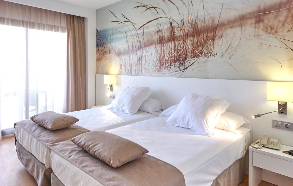 Bq Sarah -Adults Only Hotel Can Picafort  Ngoại thất bức ảnh